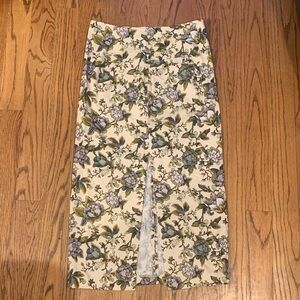 LOFT Cream Floral Pencil Skirt Size 6 NWT